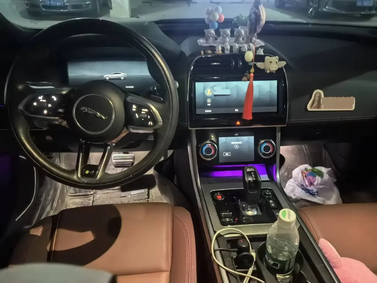 2023 Jaguar XEL 2.0T 250HP L4 8AT,autocango,china used car exporter,china ev exporter,chinese used car exporter,chinese used ev exporter