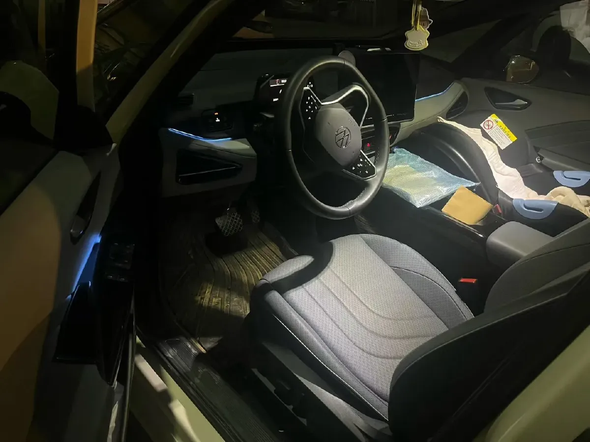 2025 Volkswagen ID.3 BEV 53.6KWH,autocango,china used car exporter,china ev exporter,chinese used car exporter,chinese used ev exporter