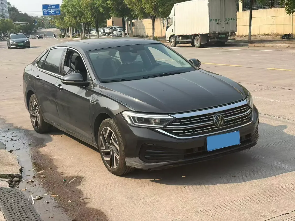 2022 Volkswagen Sagitar 1.2T 116HP L4 7DCT,autocango,china used car exporter,china ev exporter,chinese used car exporter,chinese used ev exporter