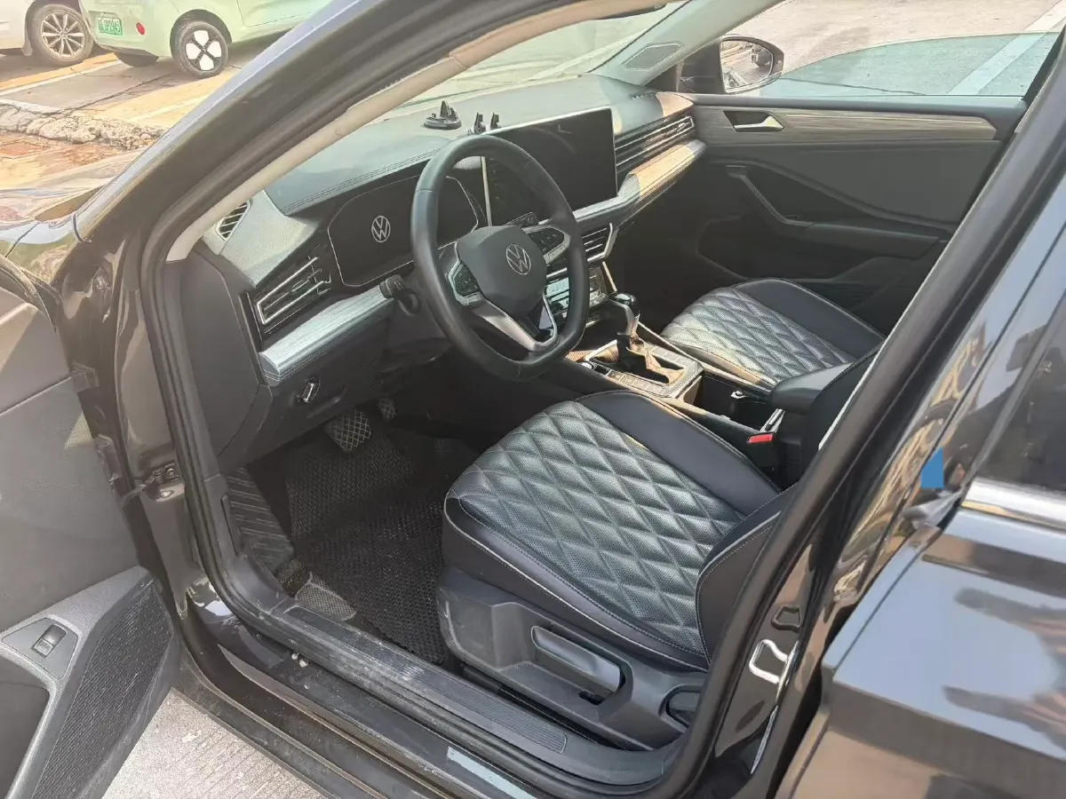 2022 Volkswagen Sagitar 1.2T 116HP L4 7DCT,autocango,china used car exporter,china ev exporter,chinese used car exporter,chinese used ev exporter