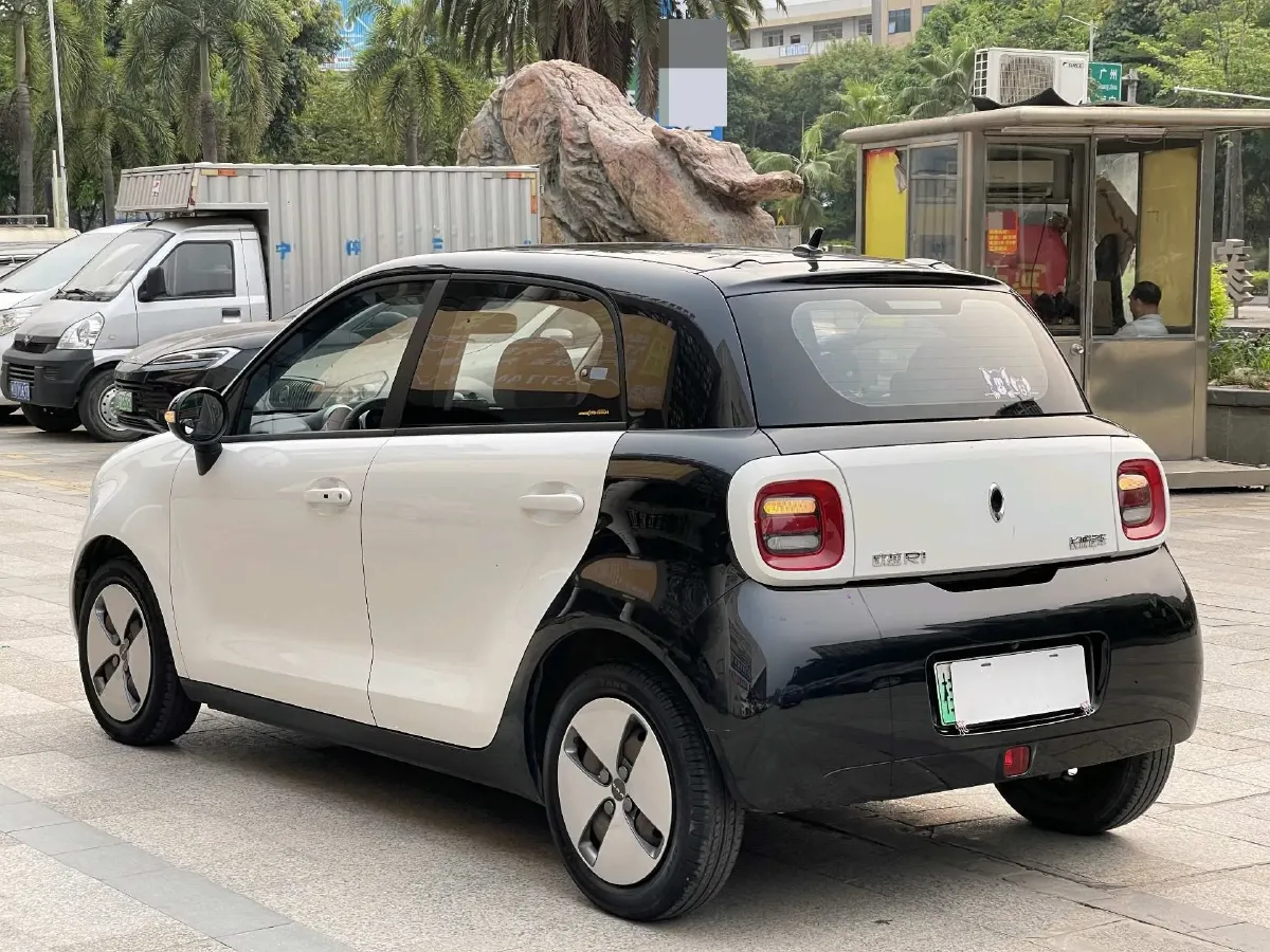 2019 Roewe Ei5 BEV 52.5KWH,autocango,china used car exporter,china ev exporter,chinese used car exporter,chinese used ev exporter