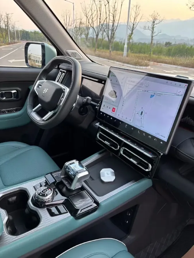 2025 Jetour Traveller 2.0T 254HP L4 7DCT,autocango,china used car exporter,china ev exporter,chinese used car exporter,chinese used ev exporter