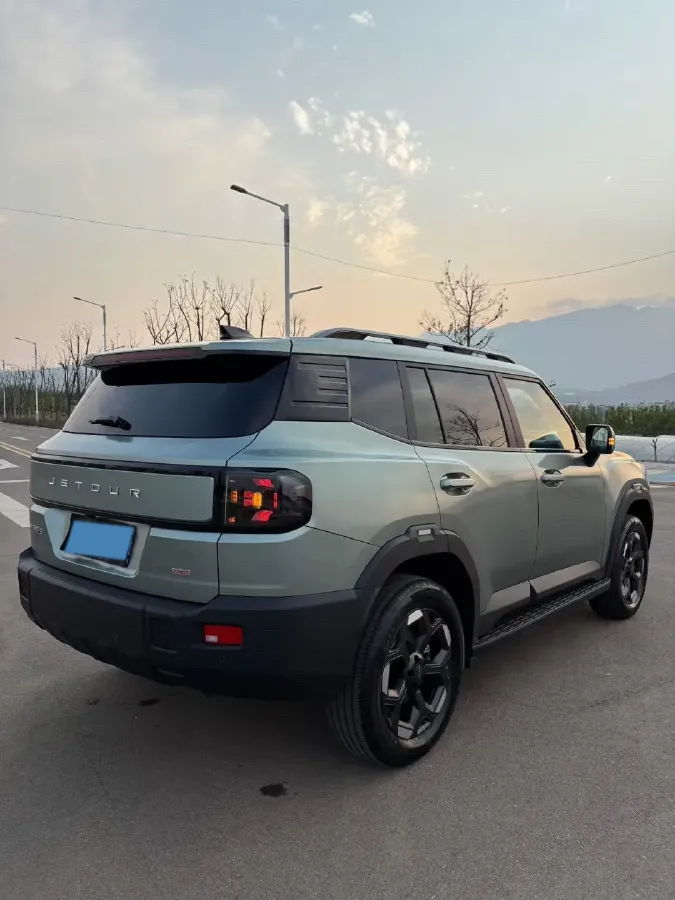 2025 Jetour Traveller 2.0T 254HP L4 7DCT,autocango,china used car exporter,china ev exporter,chinese used car exporter,chinese used ev exporter