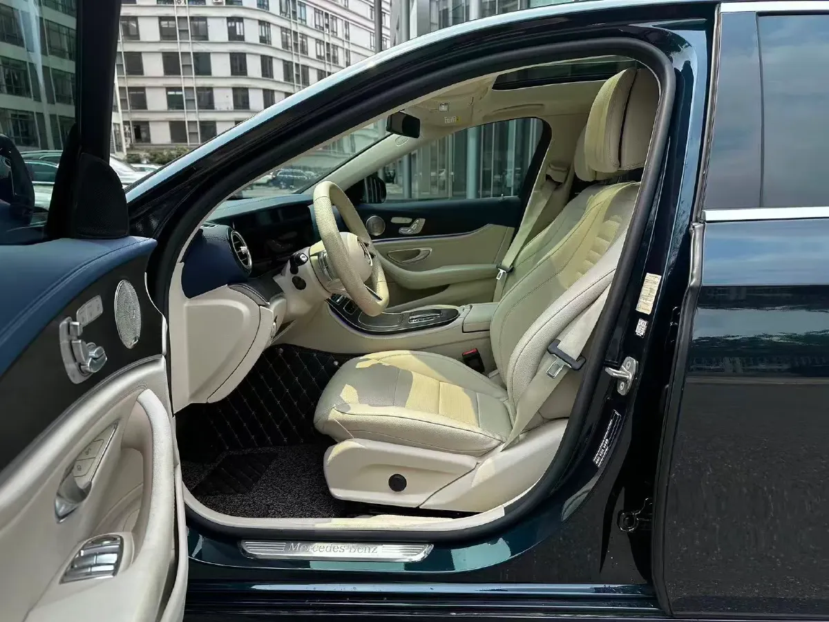 2023 Mercedes-Benz E Class 2.0T 258HP L4 9AT,autocango,china used car exporter,china ev exporter,chinese used car exporter,chinese used ev exporter