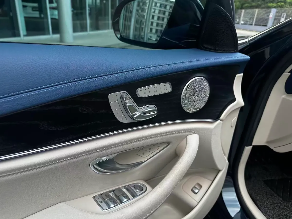 2023 Mercedes-Benz E Class 2.0T 258HP L4 9AT,autocango,china used car exporter,china ev exporter,chinese used car exporter,chinese used ev exporter