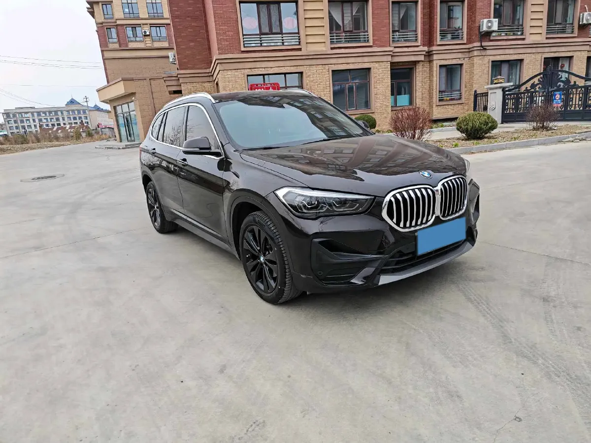 2021 BMW X1 1.5T 140HP L3 7DCT,autocango,china used car exporter,china ev exporter,chinese used car exporter,chinese used ev exporter