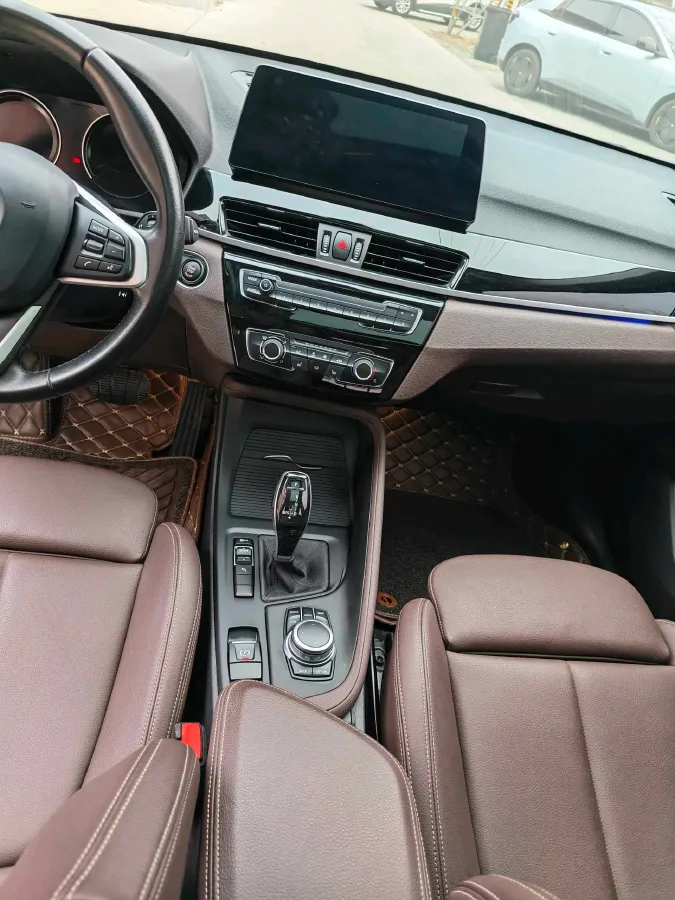 2021 BMW X1 1.5T 140HP L3 7DCT,autocango,china used car exporter,china ev exporter,chinese used car exporter,chinese used ev exporter