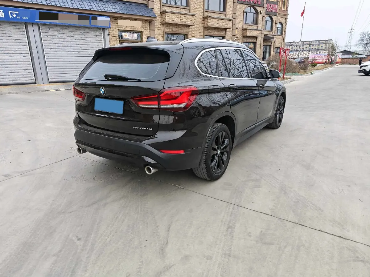 2021 BMW X1 1.5T 140HP L3 7DCT,autocango,china used car exporter,china ev exporter,chinese used car exporter,chinese used ev exporter