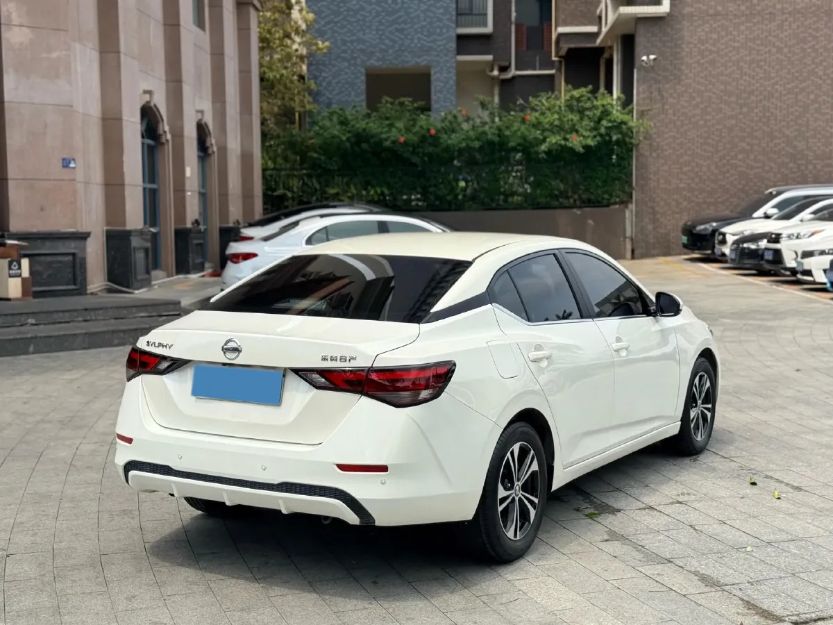 2022 Nissan Sylphy 1.6L 135HP L4 CVT,autocango,china used car exporter,china ev exporter,chinese used car exporter,chinese used ev exporter