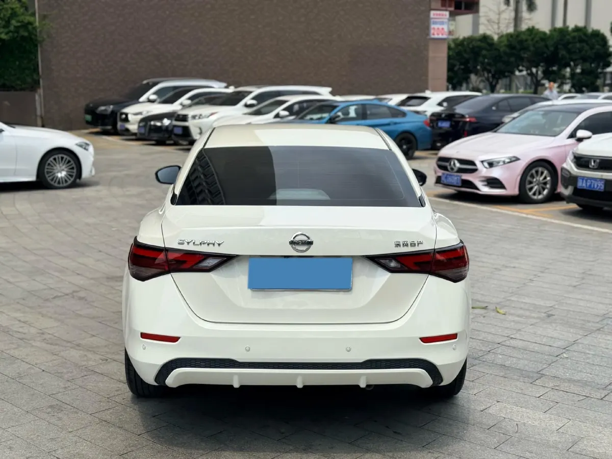2022 Nissan Sylphy 1.6L 135HP L4 CVT,autocango,china used car exporter,china ev exporter,chinese used car exporter,chinese used ev exporter