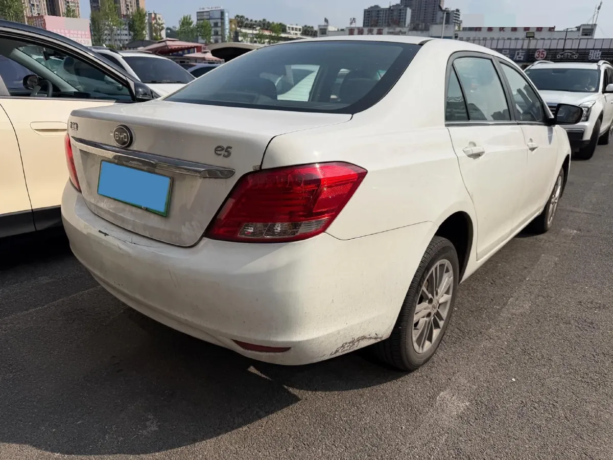 2018 BYD e5 BEV 60.48KWH,autocango,china used car exporter,china ev exporter,chinese used car exporter,chinese used ev exporter