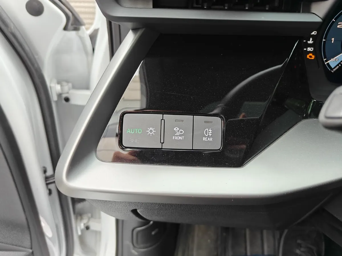 2021 Audi A3 1.4T 150HP L4 7DCT,autocango,china used car exporter,china ev exporter,chinese used car exporter,chinese used ev exporter