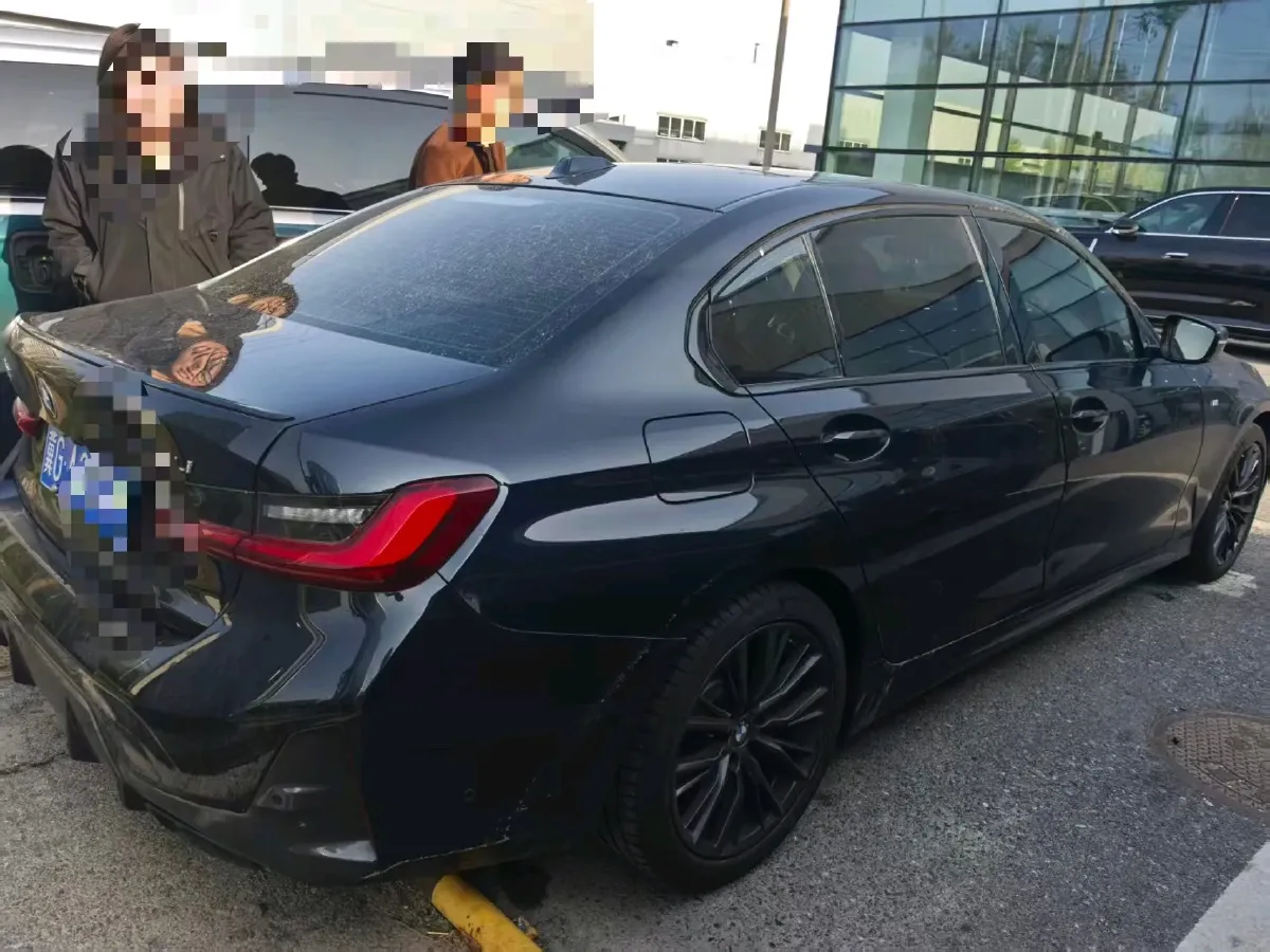 2024 BMW 3 Series 2.0T 184HP L4 8AT,autocango,china used car exporter,china ev exporter,chinese used car exporter,chinese used ev exporter