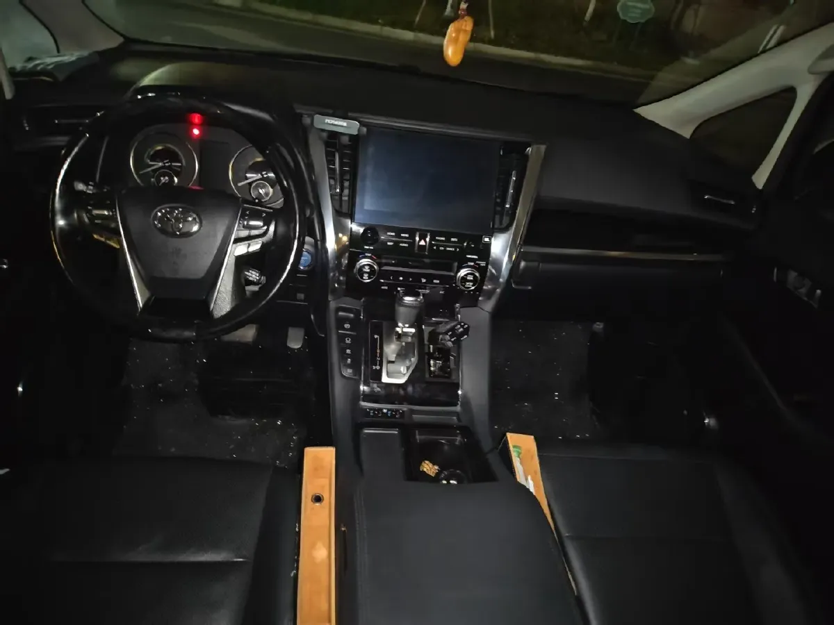 2023 Toyota Vellfire 2.5L 117HP L4 E-CVT Hybrid,autocango,china used car exporter,china ev exporter,chinese used car exporter,chinese used ev exporter