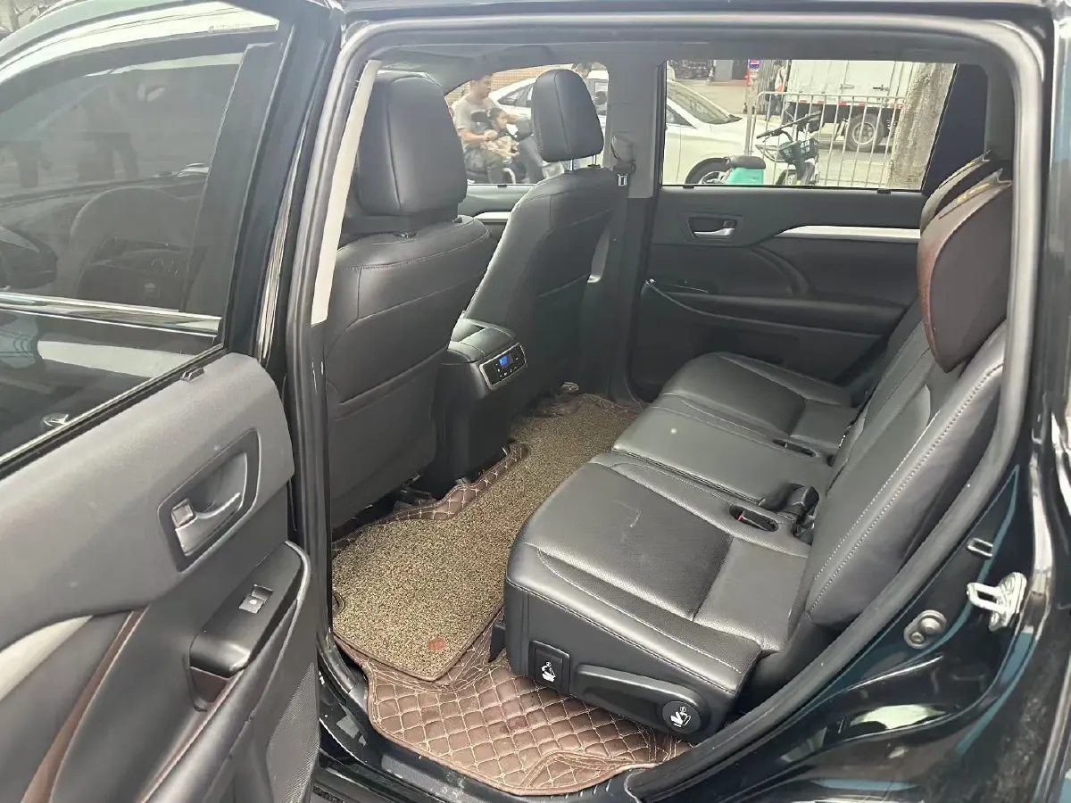 2019 Mazda CX-8 2.5L 192HP L4 6AT,autocango,china used car exporter,china ev exporter,chinese used car exporter,chinese used ev exporter