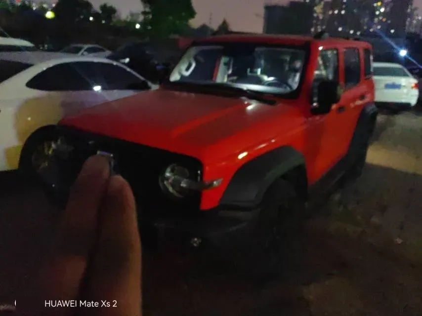 2021 Tank 300 2.0T 227HP L4 8AT,autocango,china used car exporter,china ev exporter,chinese used car exporter,chinese used ev exporter