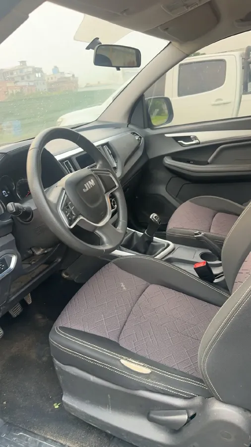 2020 Isuzu RE-MAX Jim 2.8T 120HP L4 5MT,autocango,china used car exporter,china ev exporter,chinese used car exporter,chinese used ev exporter