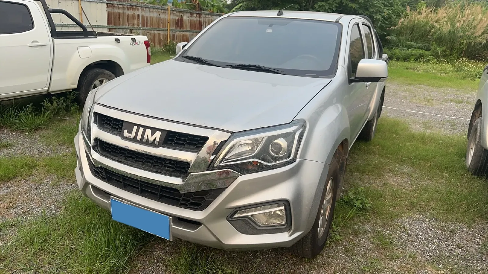 2020 Isuzu RE-MAX Jim 2.8T 120HP L4 5MT,autocango,china used car exporter,china ev exporter,chinese used car exporter,chinese used ev exporter