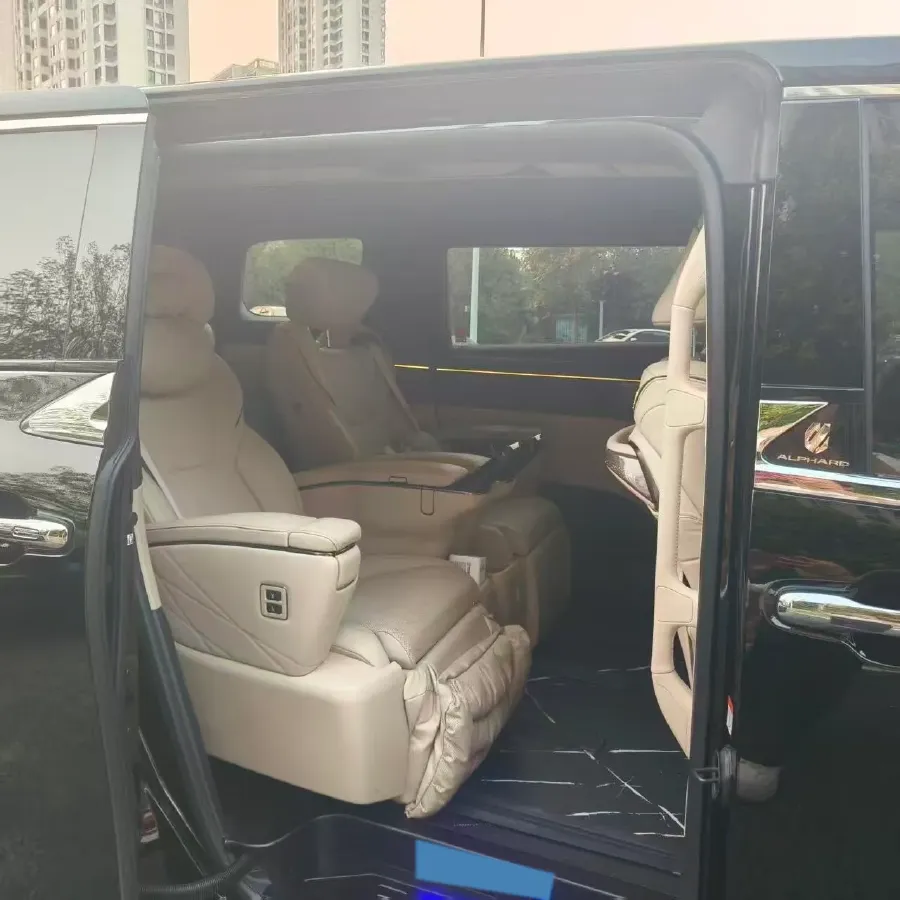 2024 Toyota Alphard 2.5L 190HP L4 E-CVT Hybrid,autocango,china used car exporter,china ev exporter,chinese used car exporter,chinese used ev exporter