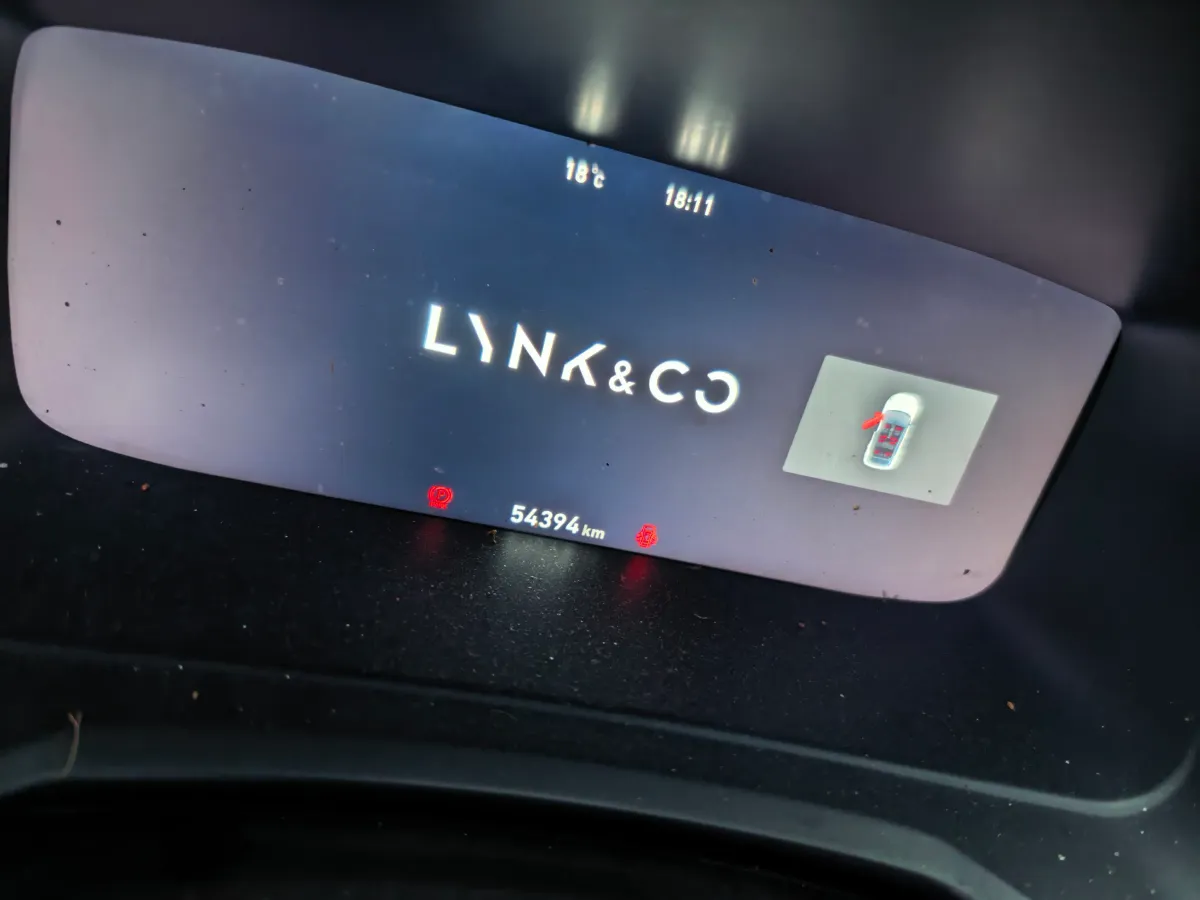 2023 LYNK&CO 06 1.5T 181HP L4 7DCT,autocango,china used car exporter,china ev exporter,chinese used car exporter,chinese used ev exporter