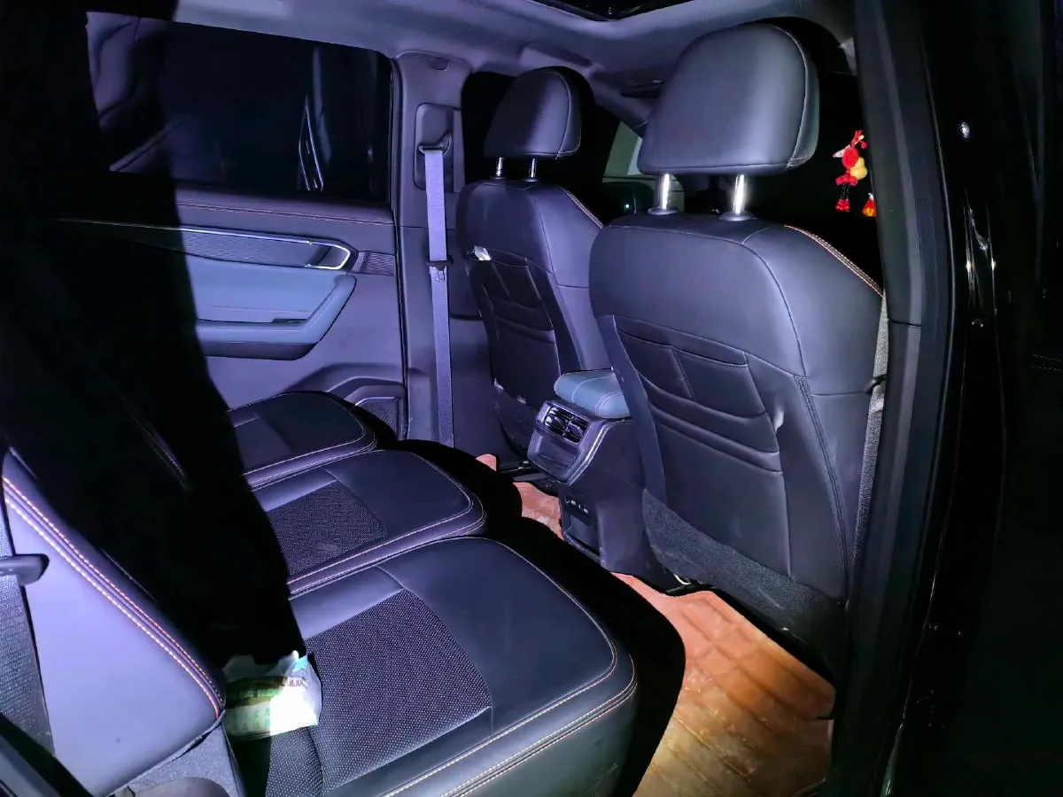 2023 Geely Okavango L 2.0T 218HP L4 7DCT,autocango,china used car exporter,china ev exporter,chinese used car exporter,chinese used ev exporter