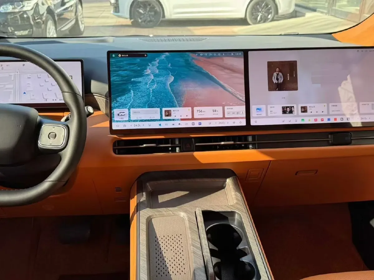 2025 WEY HighMountain 1.5T 170HP L4 4DHT PHEV,autocango,china used car exporter,china ev exporter,chinese used car exporter,chinese used ev exporter