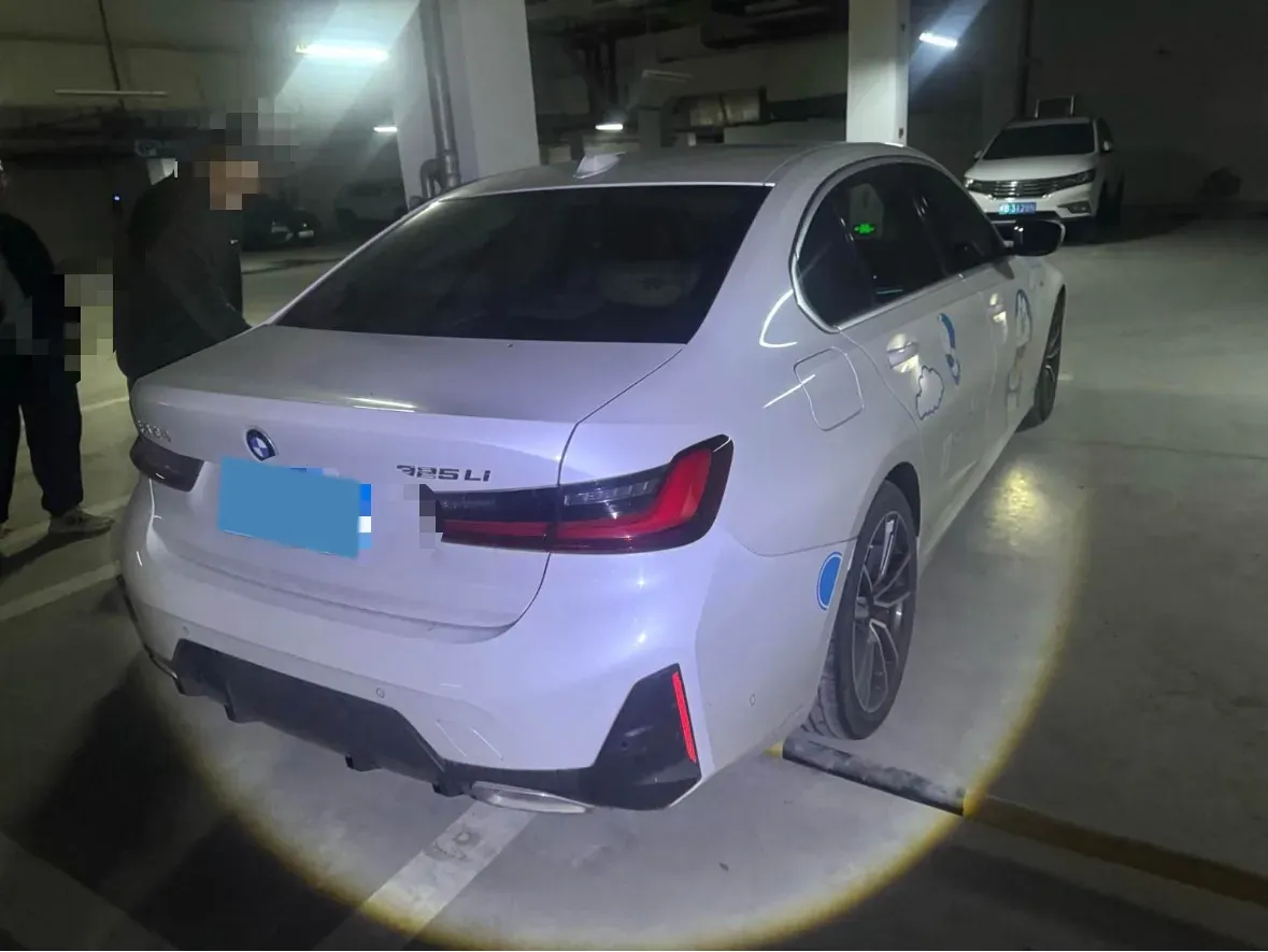 2023 BMW 3 Series 2.0T 184HP L4 8AT,autocango,china used car exporter,china ev exporter,chinese used car exporter,chinese used ev exporter