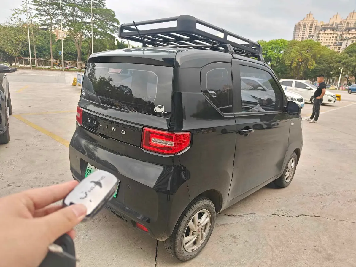 2021 WuLing HongGuang MINI EV BEV 13.8KWH,autocango,china used car exporter,china ev exporter,chinese used car exporter,chinese used ev exporter