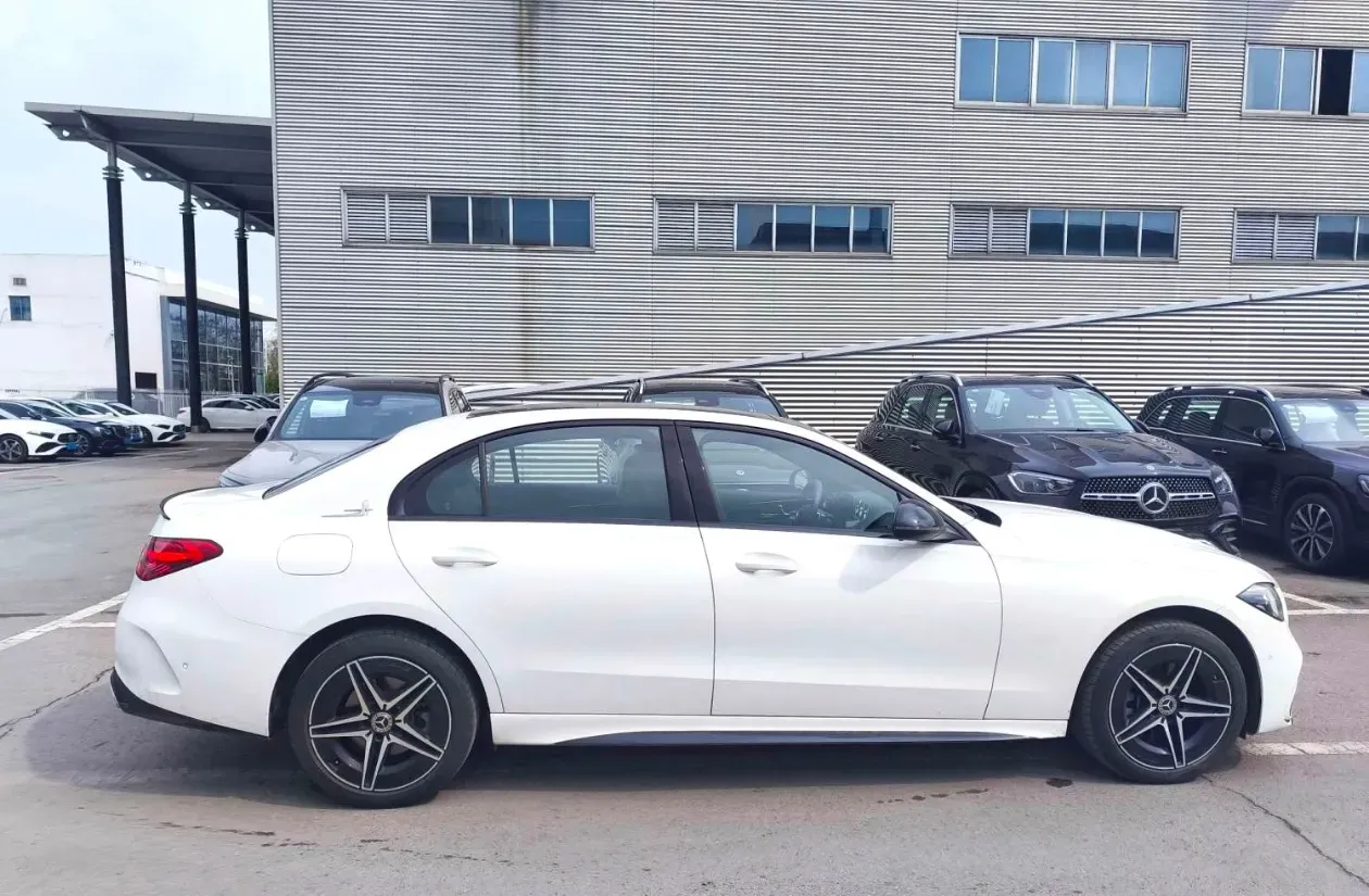 2025 Mercedes-Benz C Class 1.5T 204HP L4 9AT,autocango,china used car exporter,china ev exporter,chinese used car exporter,chinese used ev exporter
