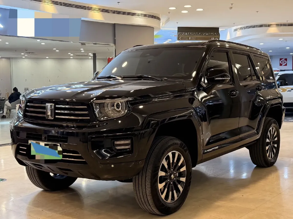 2024 Tank 700 3.0T 360HP V6 9AT PHEV 37.1KWH,autocango,china used car exporter,china ev exporter,chinese used car exporter,chinese used ev exporter