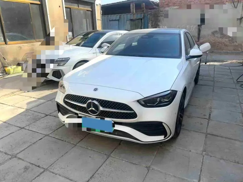2024 Mercedes-Benz C Class 2.0T 204HP L4 9AT PHEV 25.4KWH,autocango,china used car exporter,china ev exporter,chinese used car exporter,chinese used ev exporter