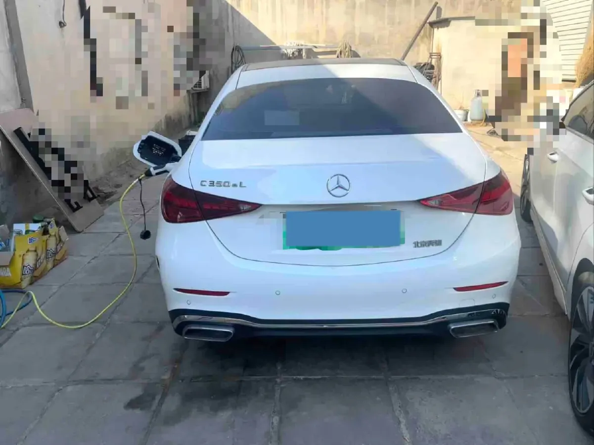2024 Mercedes-Benz C Class 2.0T 204HP L4 9AT PHEV 25.4KWH,autocango,china used car exporter,china ev exporter,chinese used car exporter,chinese used ev exporter