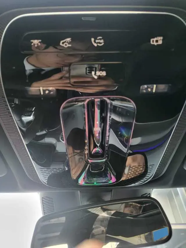 2024 Mercedes-Benz C Class 2.0T 204HP L4 9AT PHEV 25.4KWH,autocango,china used car exporter,china ev exporter,chinese used car exporter,chinese used ev exporter