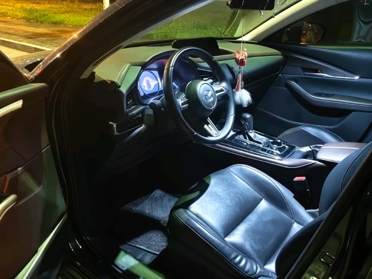 2021 Mazda CX-30 2.0L 158HP L4 6AT,autocango,china used car exporter,china ev exporter,chinese used car exporter,chinese used ev exporter