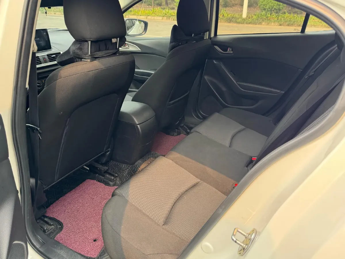 2017 Mazda 3 Axela 1.5L 117HP L4 6AT,autocango,china used car exporter,china ev exporter,chinese used car exporter,chinese used ev exporter