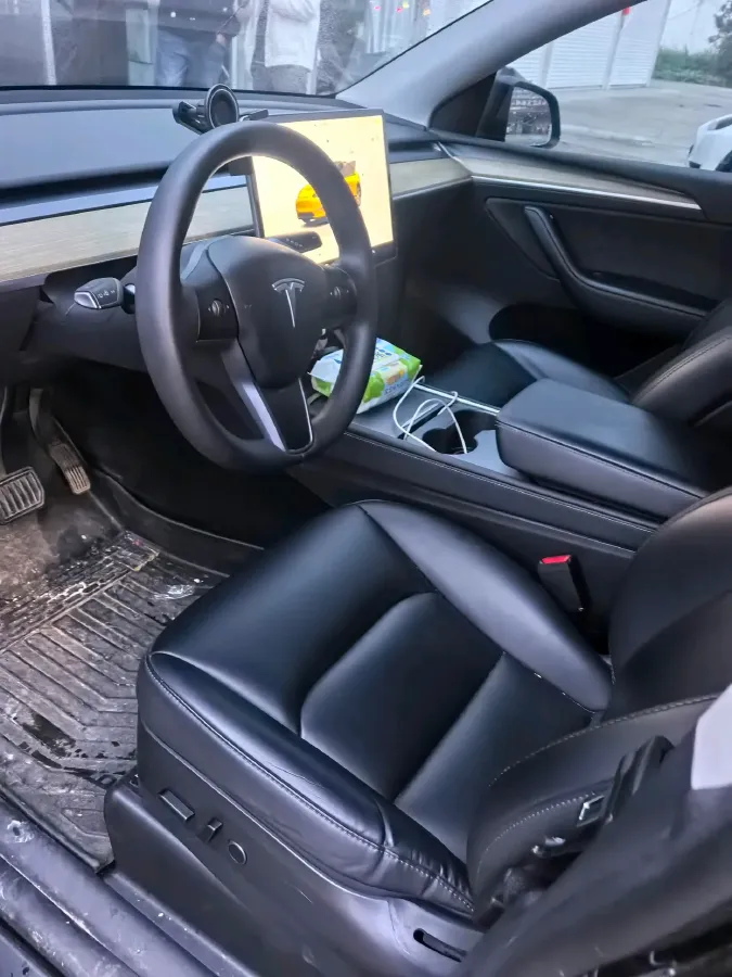 2022 Tesla Model Y BEV 60KWH,autocango,china used car exporter,china ev exporter,chinese used car exporter,chinese used ev exporter