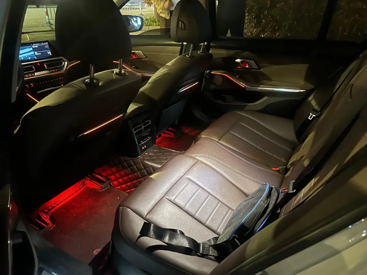 2020 BMW 3 Series 2.0T 156HP L4 8AT,autocango,china used car exporter,china ev exporter,chinese used car exporter,chinese used ev exporter