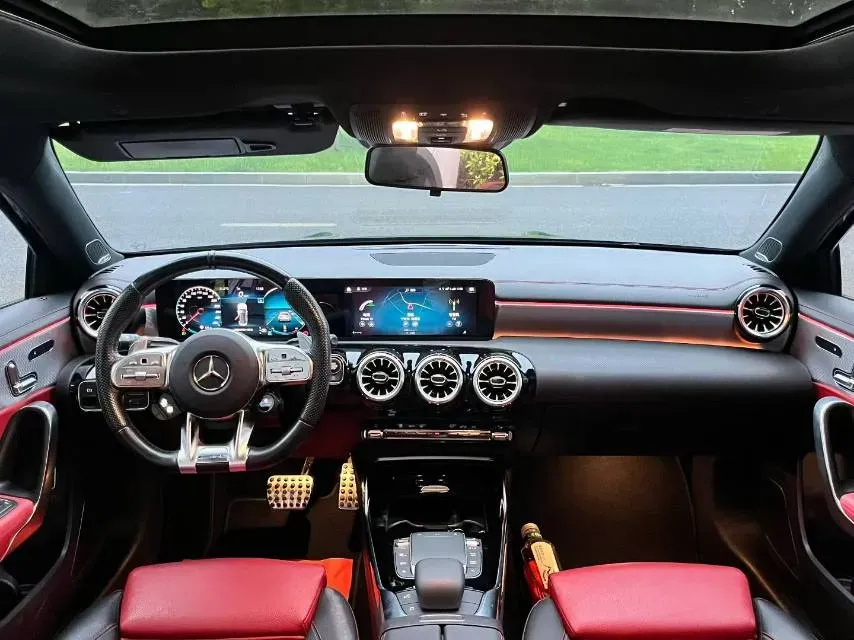 2022 Mercedes-Benz A AMG 2.0T 306HP L4 7DCT,autocango,china used car exporter,china ev exporter,chinese used car exporter,chinese used ev exporter