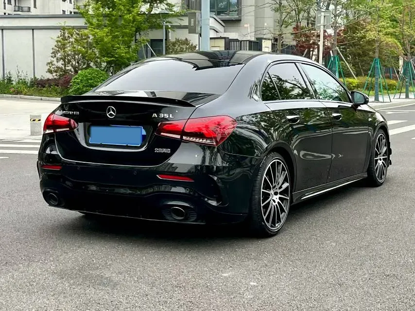 2022 Mercedes-Benz A AMG 2.0T 306HP L4 7DCT,autocango,china used car exporter,china ev exporter,chinese used car exporter,chinese used ev exporter