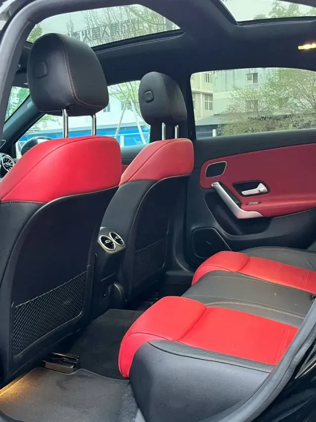 2022 Mercedes-Benz A AMG 2.0T 306HP L4 7DCT,autocango,china used car exporter,china ev exporter,chinese used car exporter,chinese used ev exporter