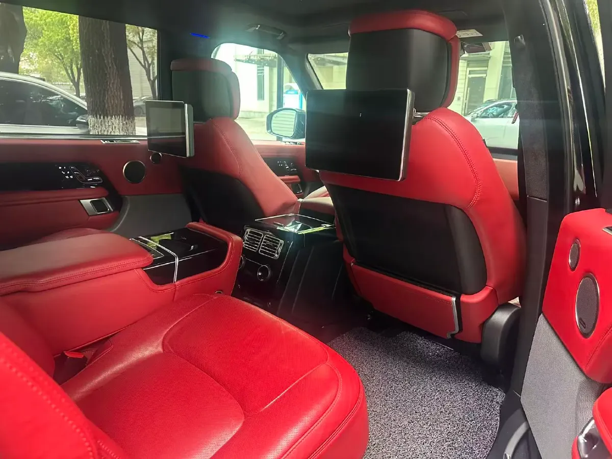 2021 Land Rover Range Rover 3.0T 400HP L6 8AT,autocango,china used car exporter,china ev exporter,chinese used car exporter,chinese used ev exporter