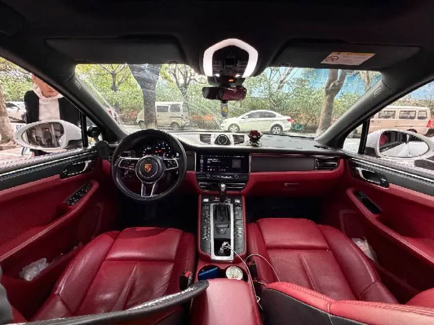2020 Porsche Macan 2.0T 252HP L4 7DCT,autocango,china used car exporter,china ev exporter,chinese used car exporter,chinese used ev exporter