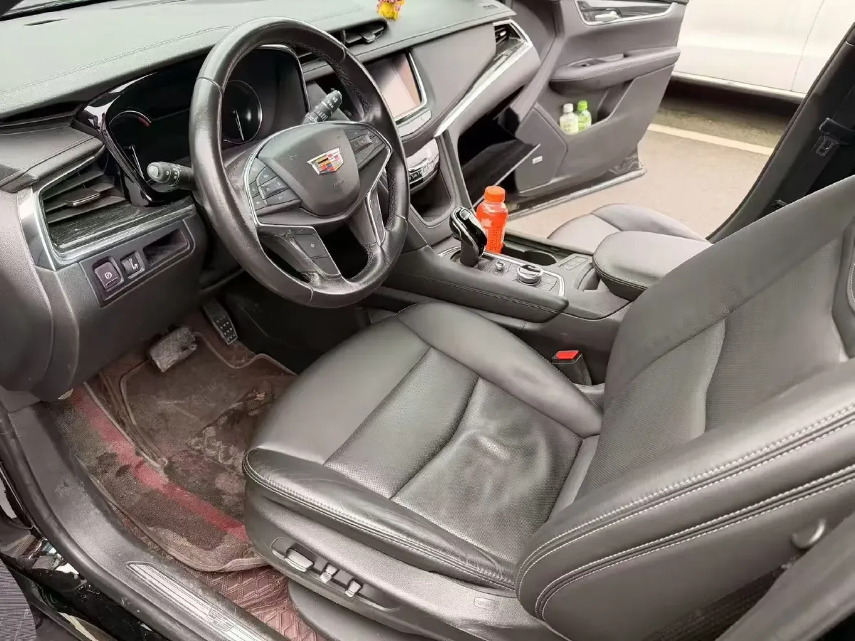 2020 Cadillac XT5 2.0T 241HP L4 9AT,autocango,china used car exporter,china ev exporter,chinese used car exporter,chinese used ev exporter