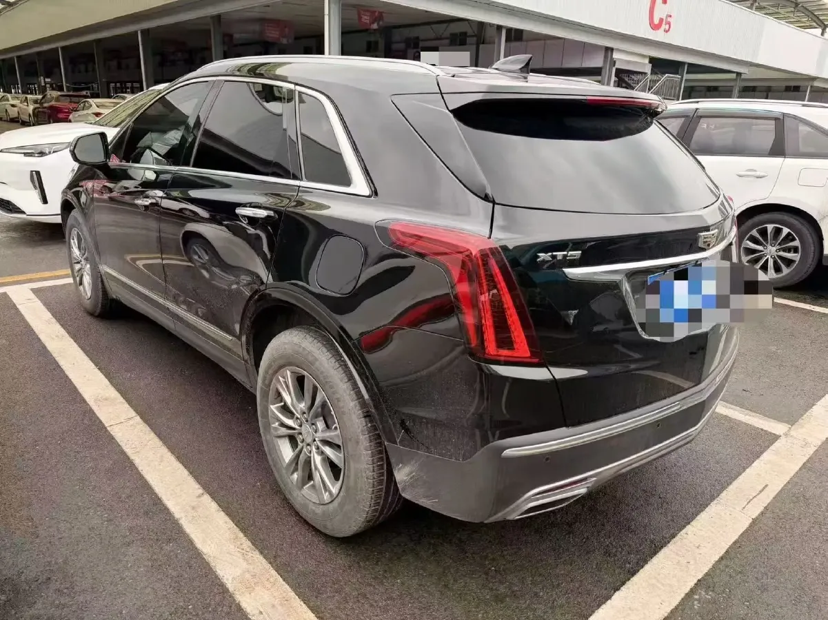 2020 Cadillac XT5 2.0T 241HP L4 9AT,autocango,china used car exporter,china ev exporter,chinese used car exporter,chinese used ev exporter