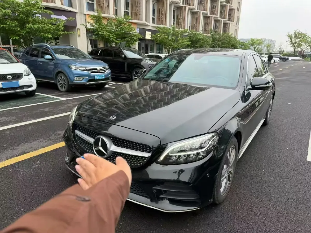 2020 Mercedes-Benz C Class 1.5T 156HP L4 9AT,autocango,china used car exporter,china ev exporter,chinese used car exporter,chinese used ev exporter