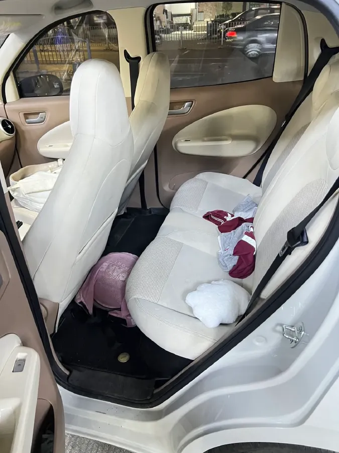 2025 WuLing HongGuang MINI EV BEV 16.2KWH,autocango,china used car exporter,china ev exporter,chinese used car exporter,chinese used ev exporter