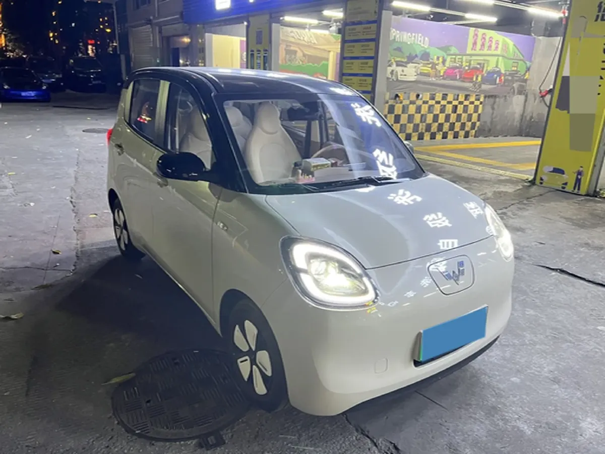 2025 WuLing HongGuang MINI EV BEV 16.2KWH,autocango,china used car exporter,china ev exporter,chinese used car exporter,chinese used ev exporter