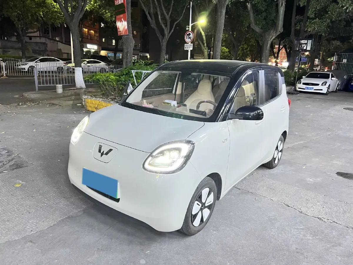 2025 WuLing HongGuang MINI EV BEV 16.2KWH,autocango,china used car exporter,china ev exporter,chinese used car exporter,chinese used ev exporter