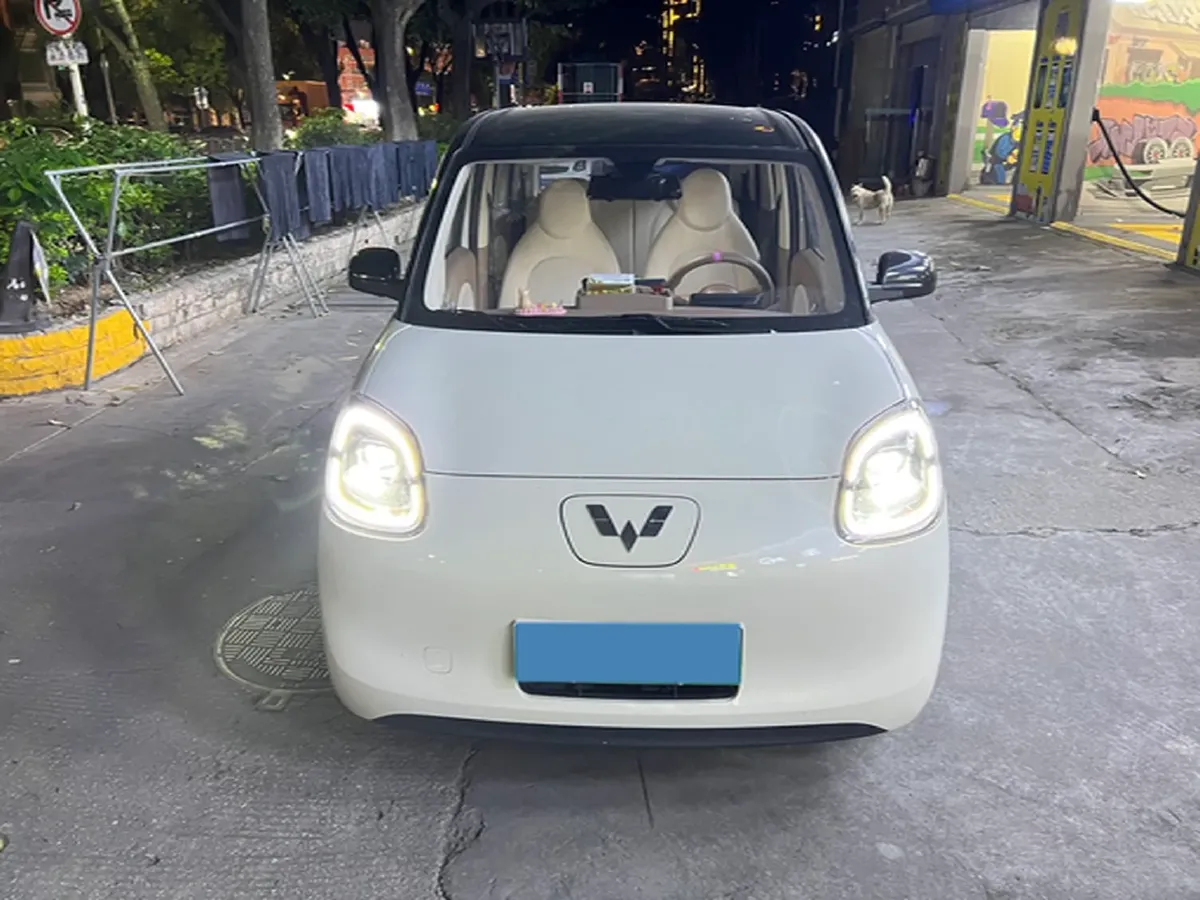 2025 WuLing HongGuang MINI EV BEV 16.2KWH,autocango,china used car exporter,china ev exporter,chinese used car exporter,chinese used ev exporter