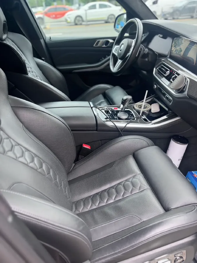 2022 BMW X5 M 4.4T 600HP V8 8AT,autocango,china used car exporter,china ev exporter,chinese used car exporter,chinese used ev exporter